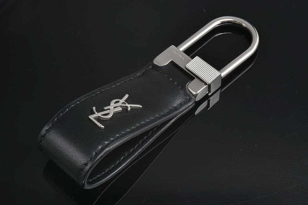 駅南やまご質店オンラインショップ / サンローラン カサンドラ