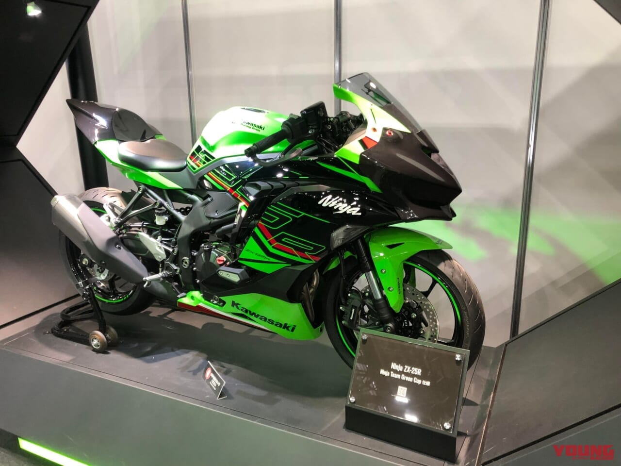 画像 No.13/8] 正式発表直後の「ニンジャZX-25R SE」が大阪モーター