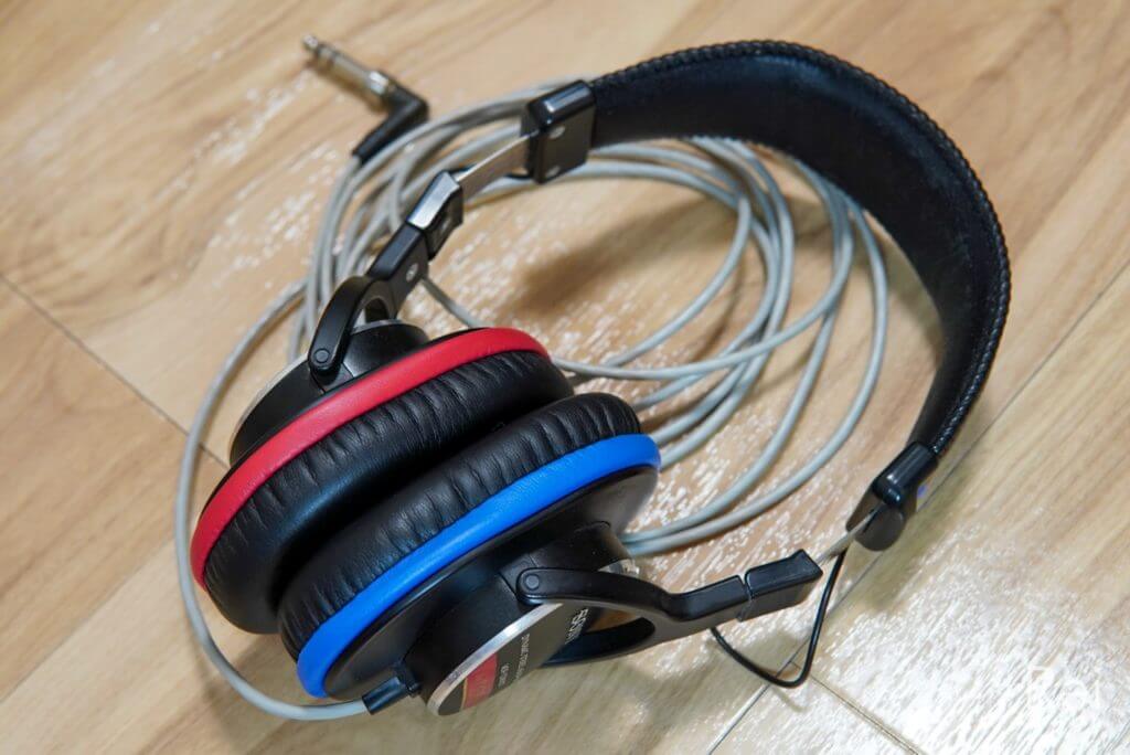 SONY MDR-CD900STを10年以上使用した素直な感想【レビュー】 | ギタラボ
