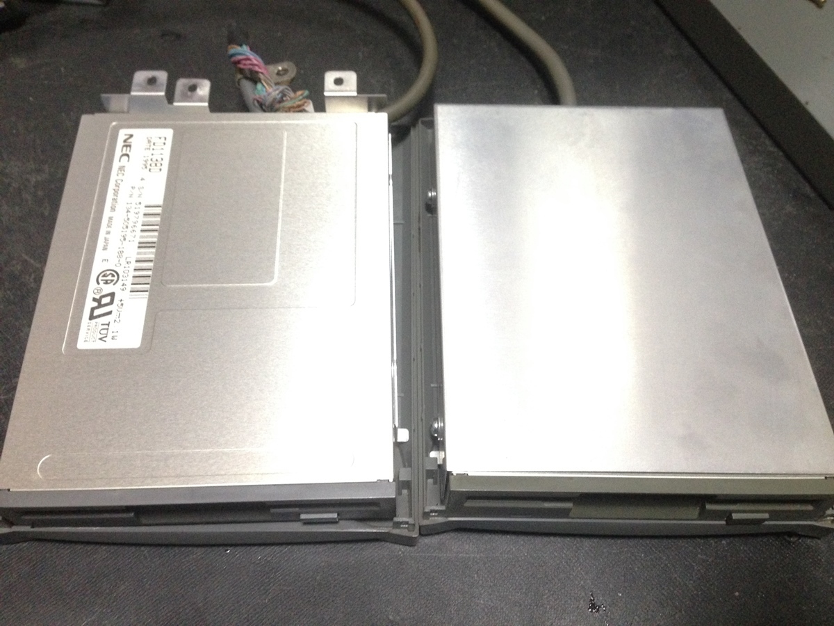 PC-9821Lt の液晶バックライトを交換してみた: Synthesized Malfunction