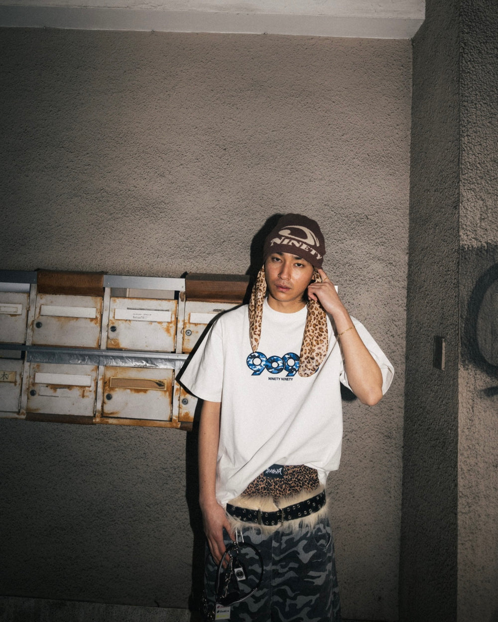 9090 OG Logo Tee – YZ