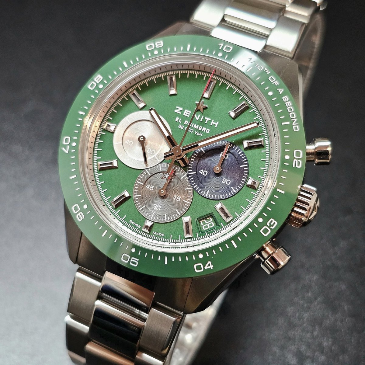 実機レポート！]最新作！空前のベストセラーモデルから新色が登場です