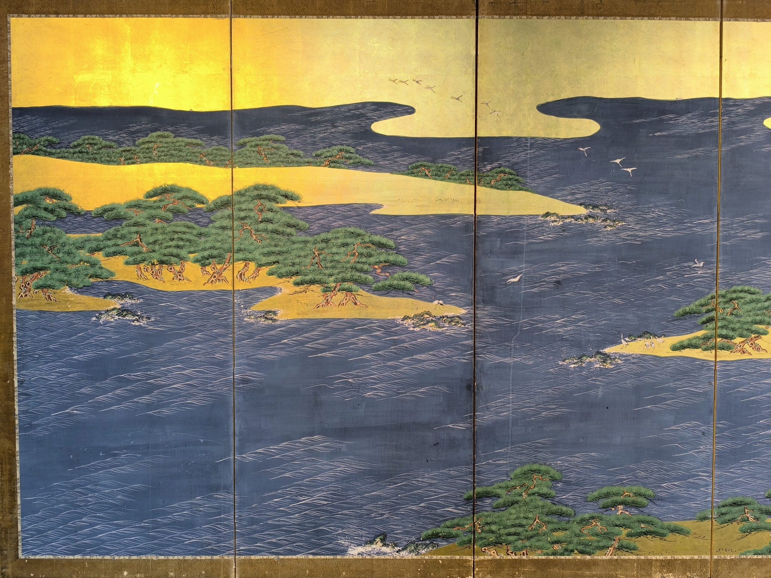 紙本金地著色海松鶴図6曲屏風 – 古美術西川