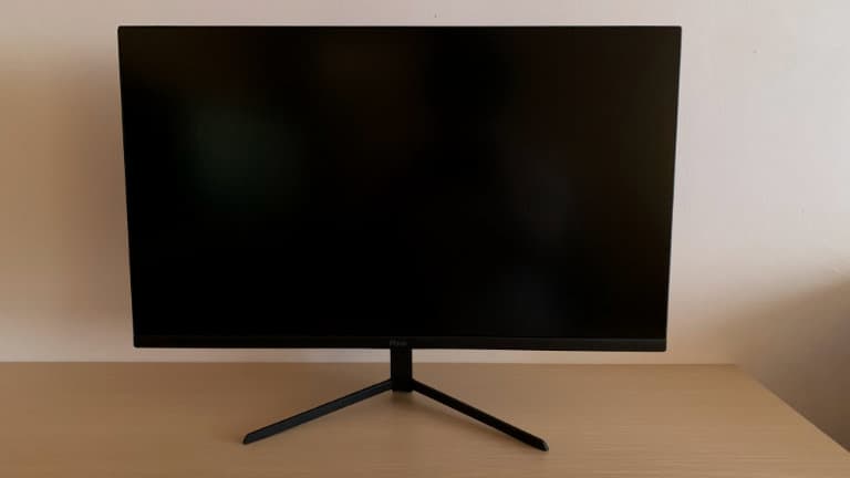 Pixio PX243レビュー】低予算で高コントラストなゲーミングモニター