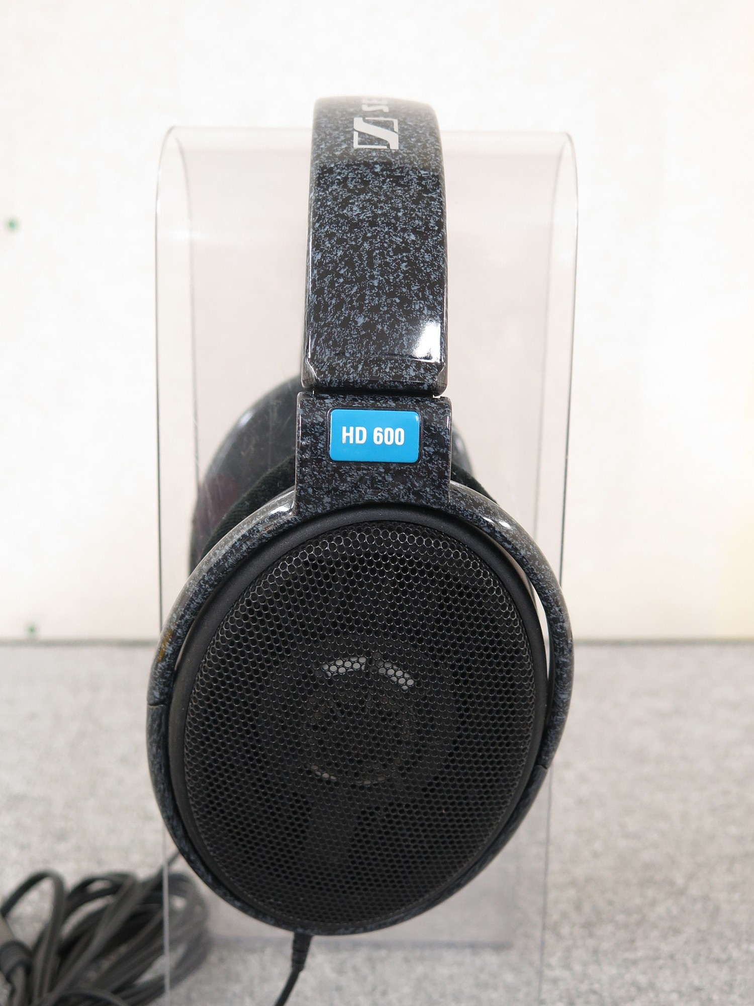 ゼンハイザー SENNHEISER HD600 ヘッドフォン @49388 / 中古オーディオ