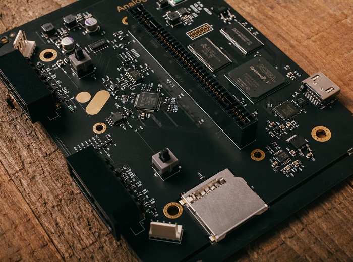 高いスペックを秘めたスーパーファミコン互換機「Analogue Super Nt