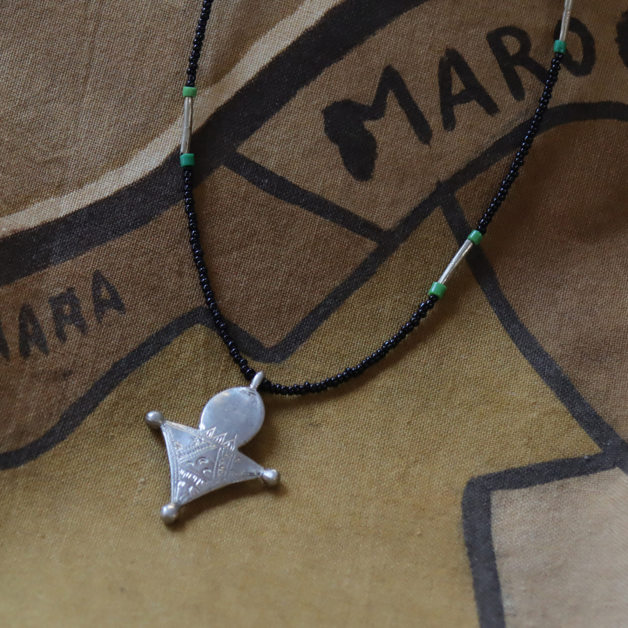 古いトゥアレグ族 ネックレストップ old ビーズ Vintage Tuareg Top