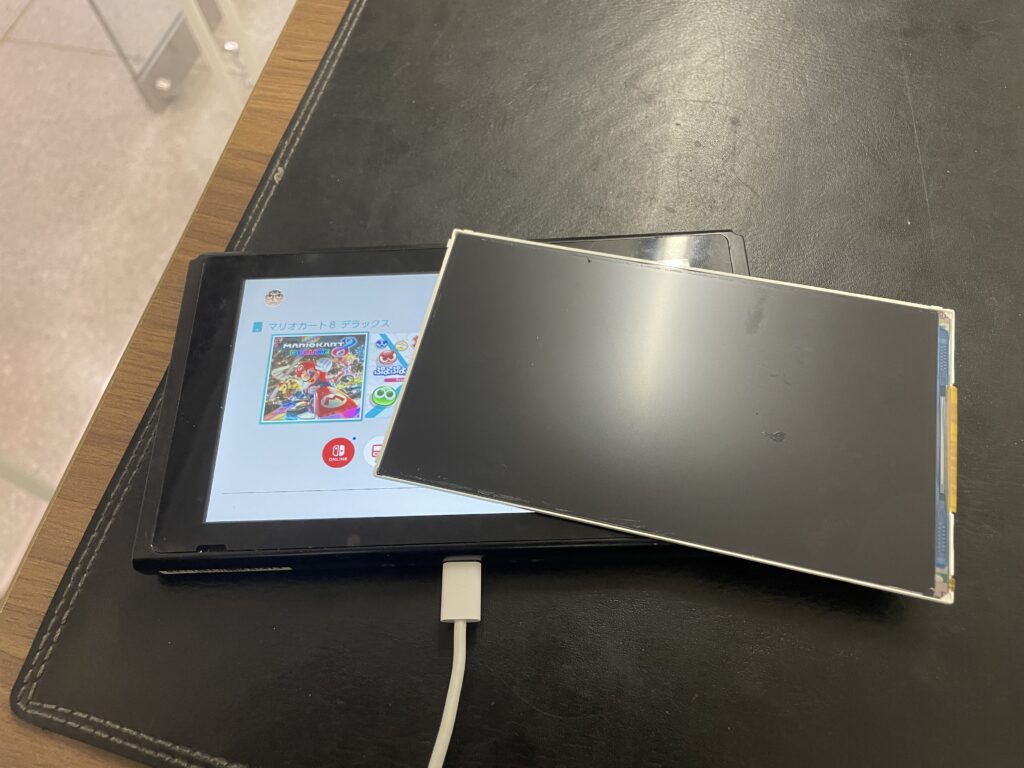 Nintendo Switch】液晶不具合の修理事例｜表示トラブルも即日対応