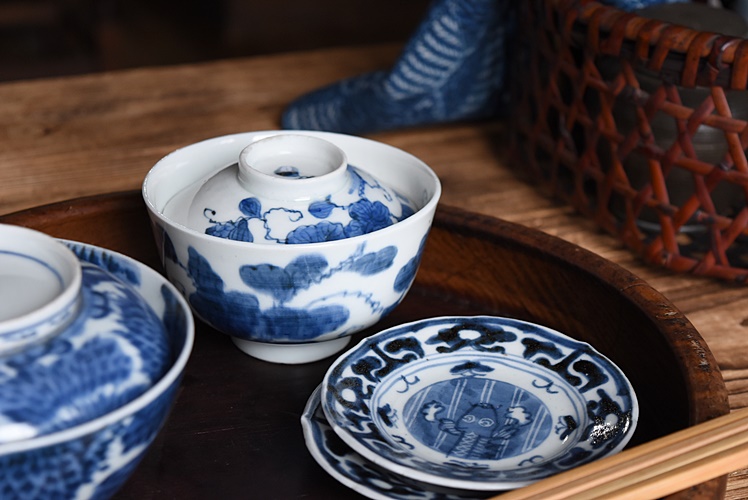 古伊万里の蓋付茶碗 - 生活骨董と古布のアンティークショップ antique