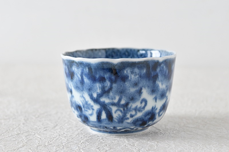 古伊万里 染付 草花模様 冨貴長春 輪花型 向付 - 生活骨董と古布の