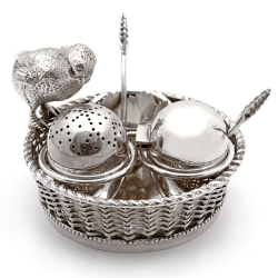 Mappin & Webb Silver Plated Condiment Set with a Cast Chick