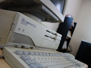 PC-9801FA (NEC) | 古いハードに囲まれて since2011
