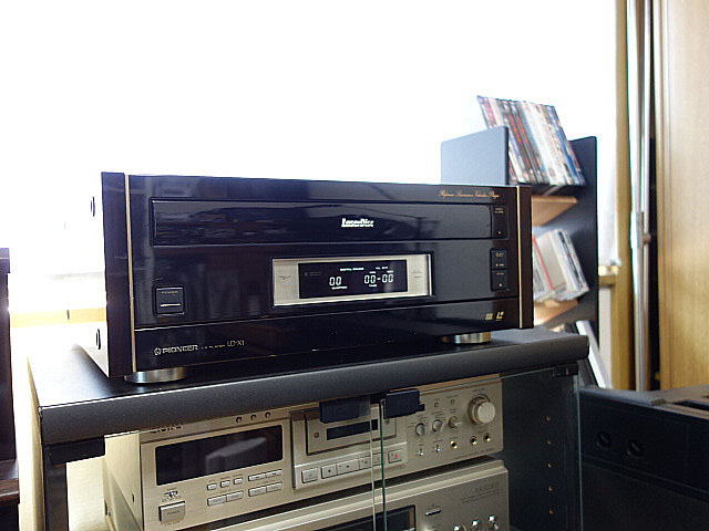 LD-X1(Pioneer) 1989年 | 古いハードに囲まれて since2011