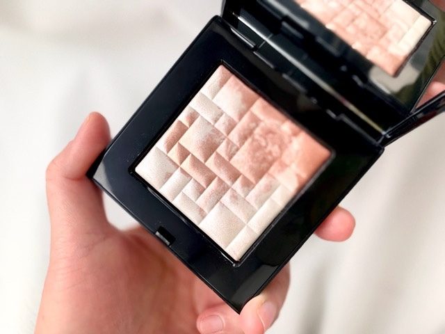 メイクのりが悪い朝に！華やかさアップ「ボビイブラウン ハイ