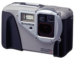 ASCII.jp：富士写真フイルム、150万画素CCDを搭載した防水・防塵