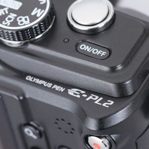 ASCII.jp：楽しく撮る機能が進化した！ オリンパス「E-PL2」 (1/3)