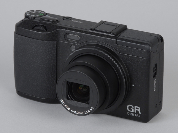 ASCII.jp：ついに本日発売！ 画質にこだわるコンデジ「GR DIGITAL IV