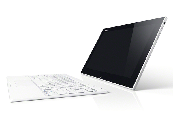 ASCII.jp：「VAIO Tap 11」—米ソニー、薄さ9.9mmのWin8タブレット発表