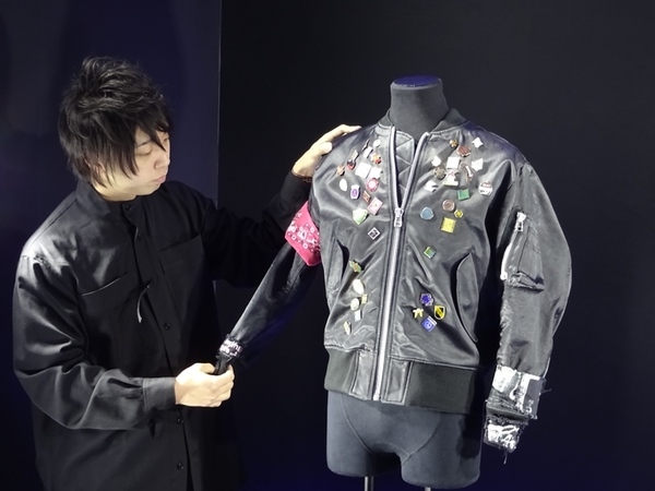 着るワンオク！ ONE OK ROCKの新曲を全身で体感できるジャケットを開発