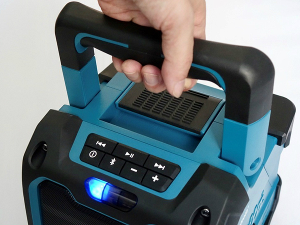 ASCII.jp：マキタのBluetoothスピーカー「MR200」は音も仕様も構造も