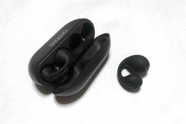 ASCII.jp：ケーブルフリーで「ながら」がはかどる、ambieの耳ふさが