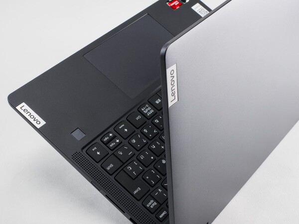 ASCII.jp：9万円切りでタブレットスタイルも備える2in1の14型モバイル