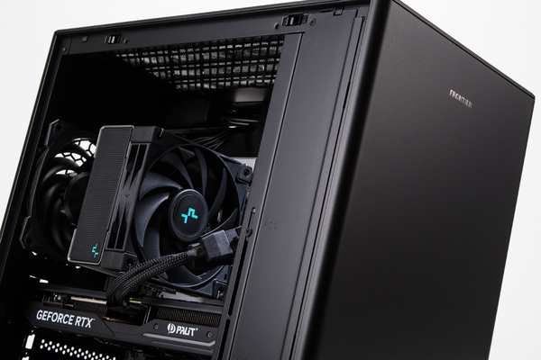 ASCII.jp：WQHDゲームプレイに最適、高コスパなRTX 4070 SUPER搭載