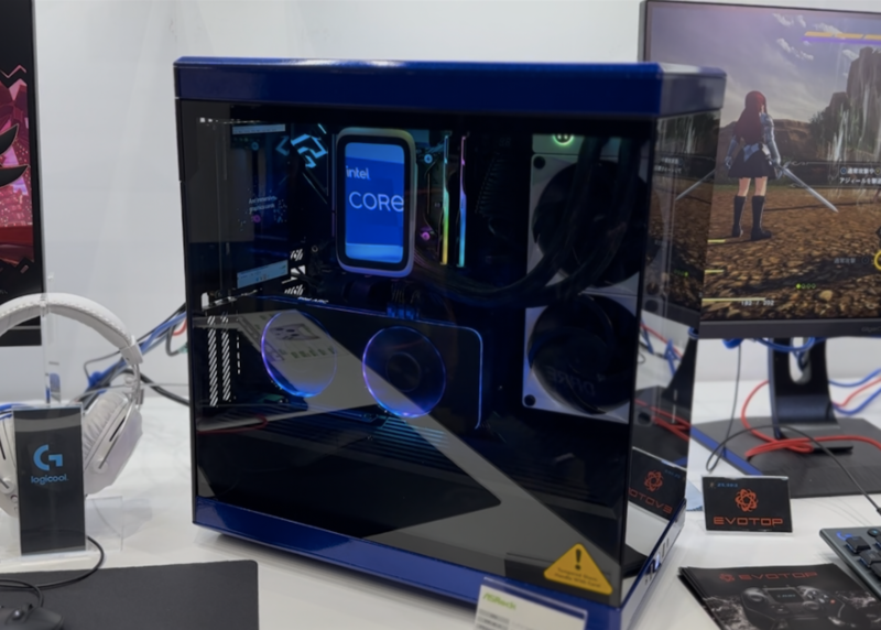 インテルが認めた自作PCのプロ、200万円かけたカスタムPCの思い出を