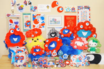 阪急電車×ちいかわ、装飾列車に添乗している3匹のBIGぬいぐるみを受注