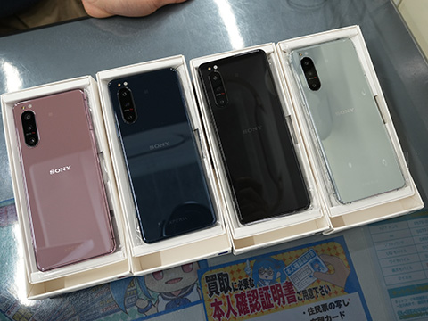 Xperia 5 II」の訳あり未使用品が19,800円！イオシスに1,000台も入荷