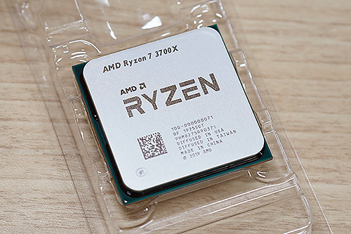 Ryzen 7 3700Xを早速購入！第3世代AMD Ryzenのパッケージの中身を確認