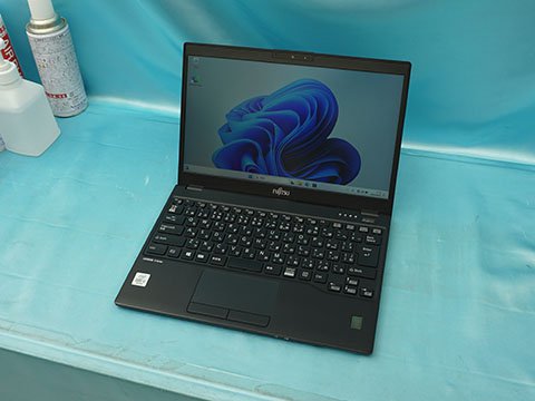 富士通の軽量13.3型ノート「LIFEBOOK U9310/D」が34,800円、第10世代