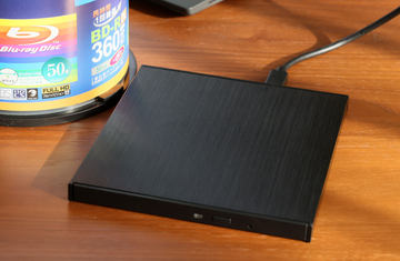 三菱、1TB HDD/BD内蔵で録画強化の40型テレビ。直下型LED/新リモコン