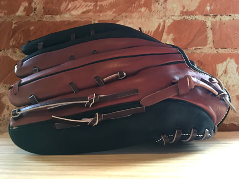 筒香選手モデルグローブ付チケット発売決定！ ｜ 横浜DeNAベイスターズ