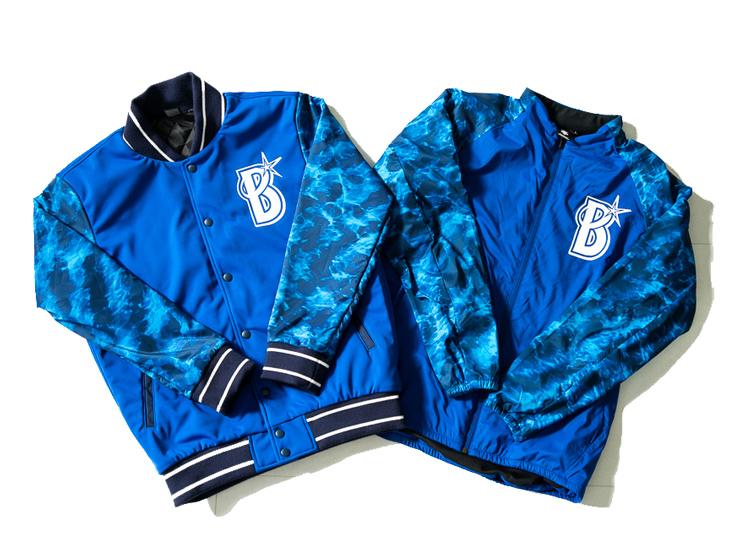 2/1(火)新デザインオーセンティックチームウェア、オーセンティック