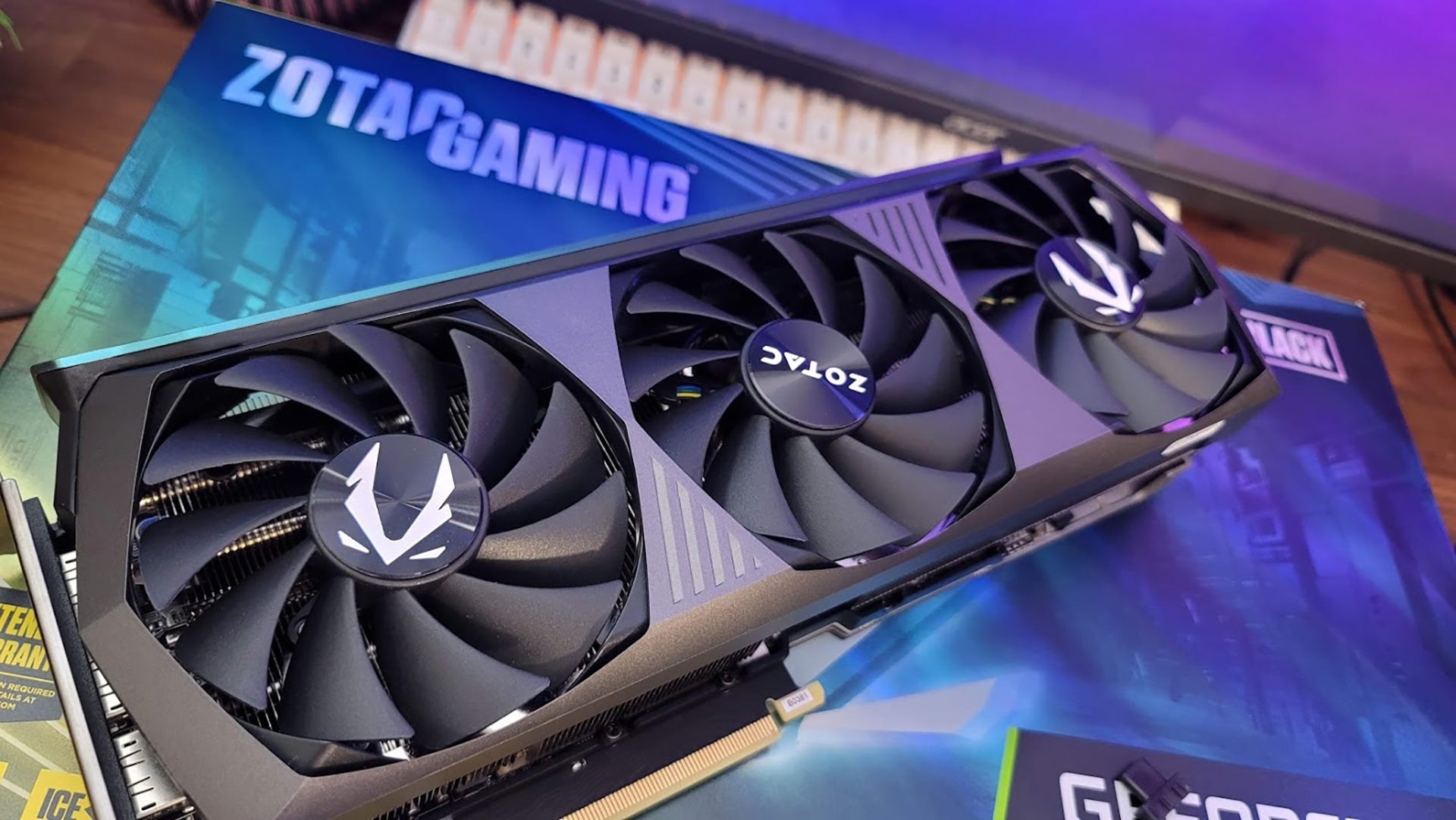 Zotac Gaming RTX 3080 Amp Holo Review - IGN