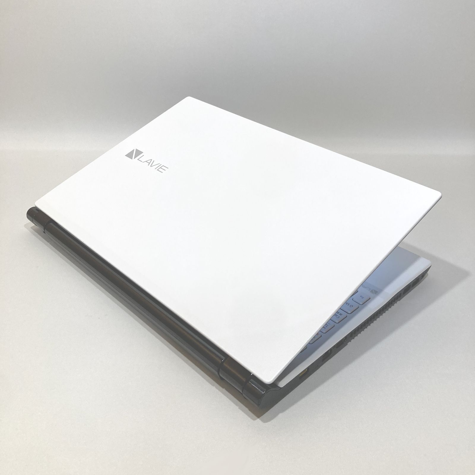 初心者✨i3・ブルーレイ・オフィス◇白◇すぐ使えるノートパソコン