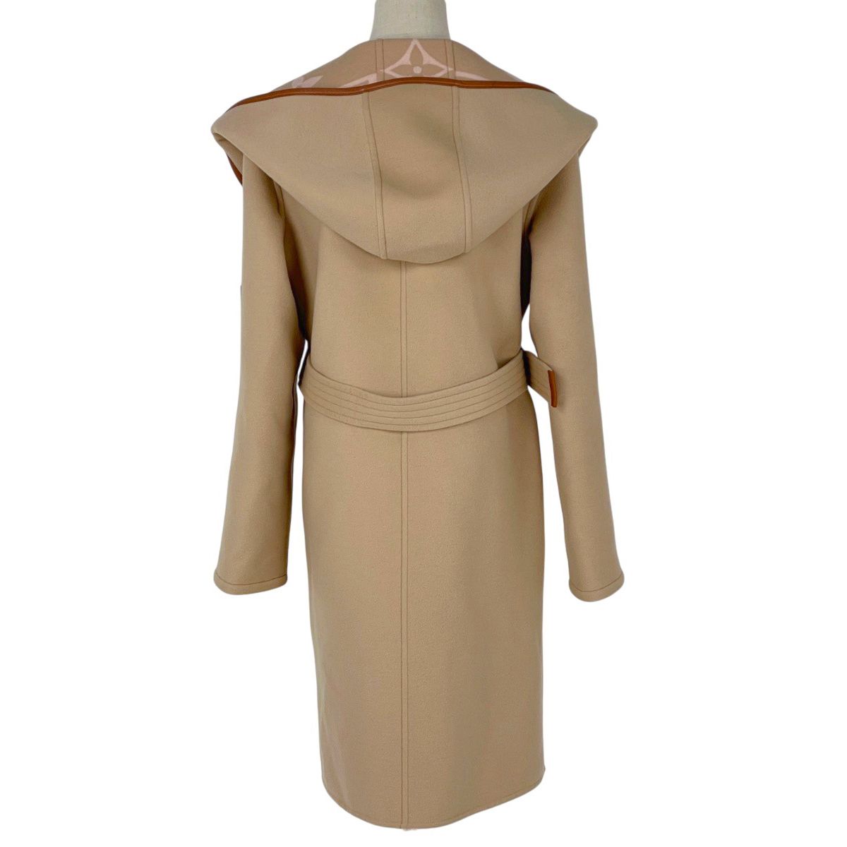 ルイ・ヴィトン Louis Vuitton フーデッド ラップコート ベルト付き