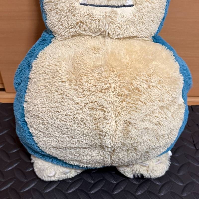 ポケモンセンター オリジナル ふわふわ 抱き ぬいぐるみ カビゴン