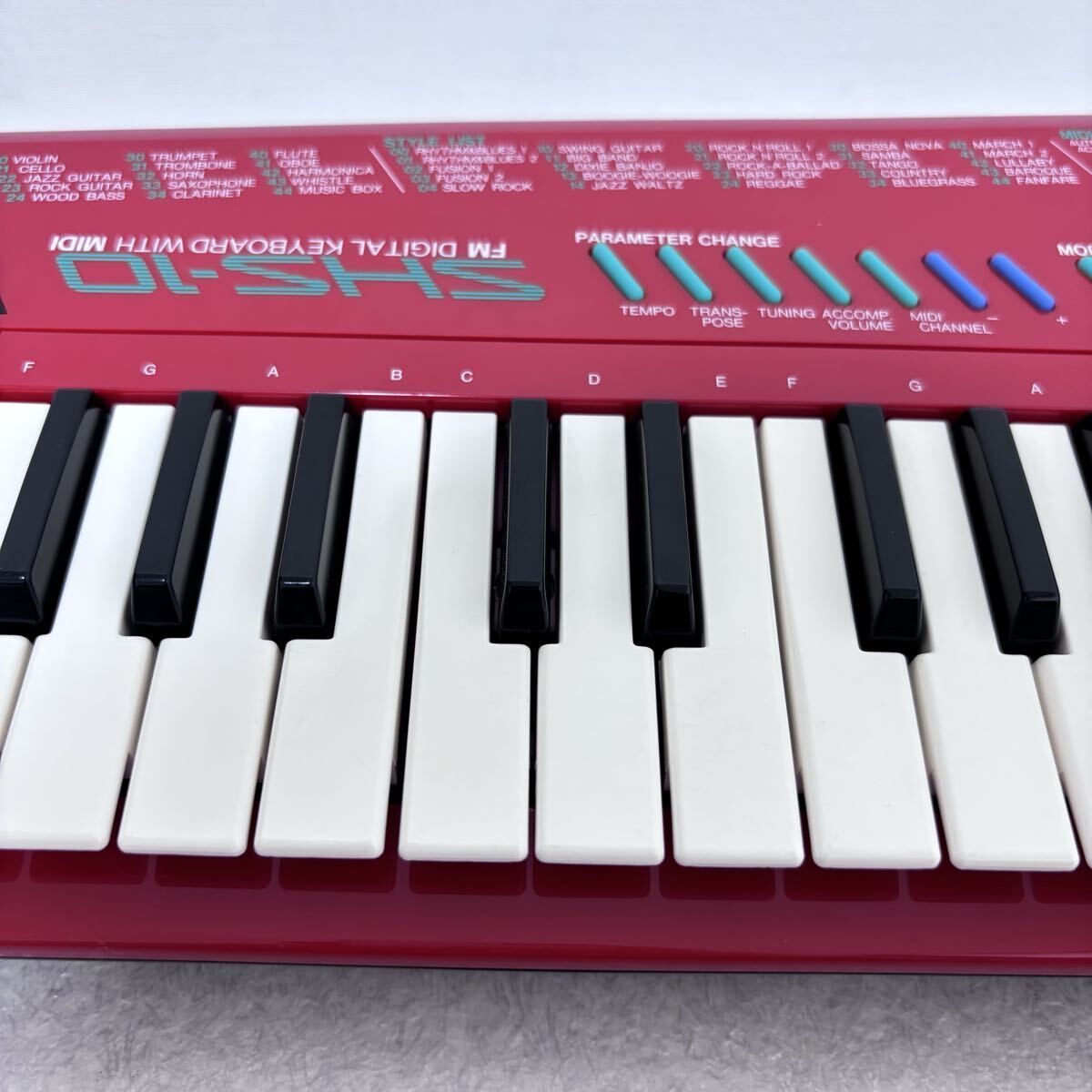 □ 【綺麗】YAMAHA SHS-10R ショルキー レッド ショルダーキーボード