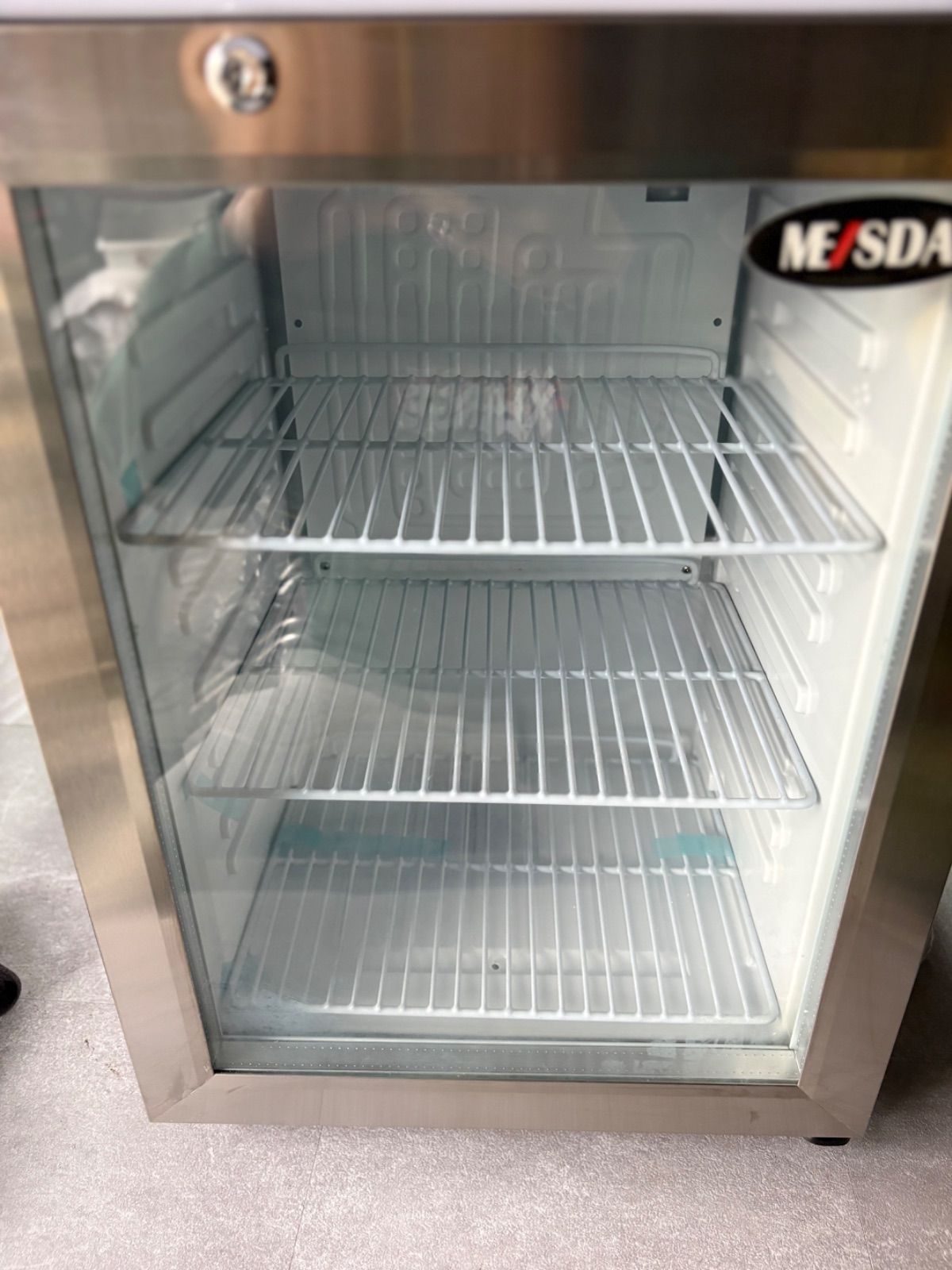 ③ ジャパンメイセイダ ディスプレイクーラー/ ショーケース冷蔵庫