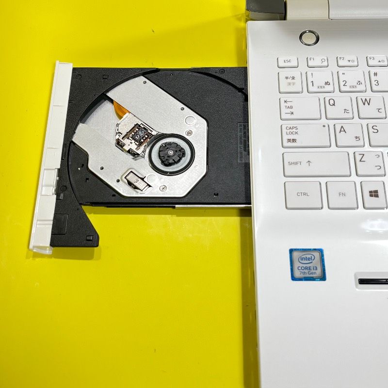 美品【7世代】Core i3ノートパソコン✨SSD爆速✨ windows11✨オフィス