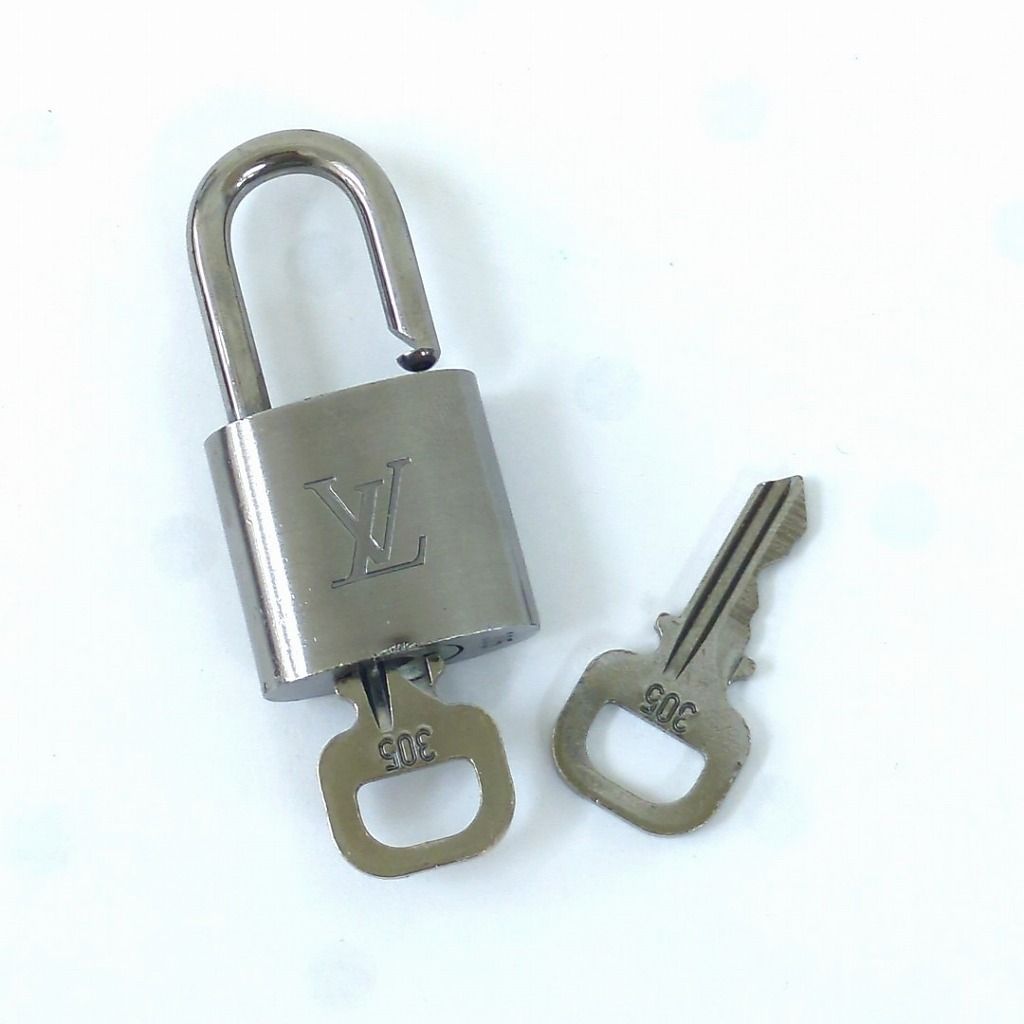 LOUIS VUITTON ルイ ヴィトン カデナ パドロック 南京錠 305 - メルカリ