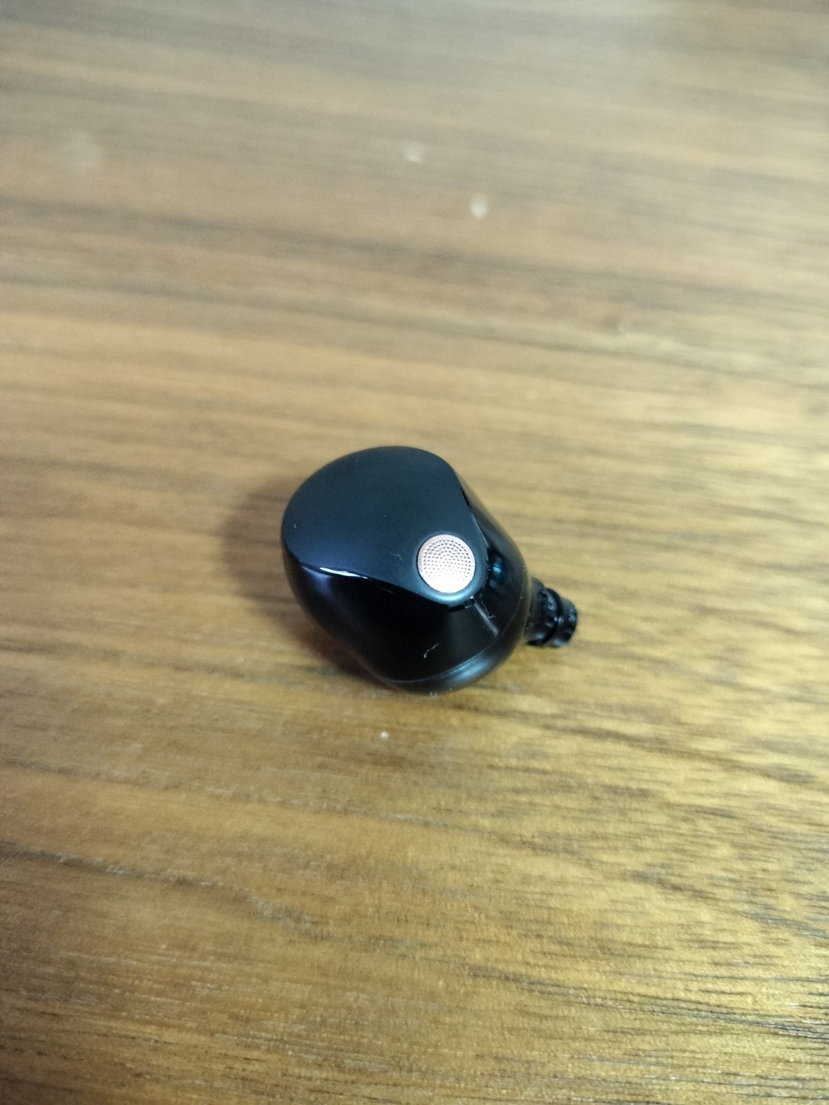 美品 SONY WF-1000XM5 ブラック右耳のみ ver6.1.0 - メルカリ