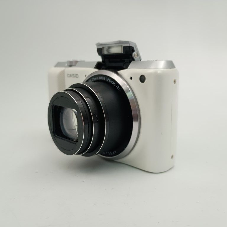 Casio EXILIM EX-ZR850 White コンパクトデジタルカメラ - メルカリ