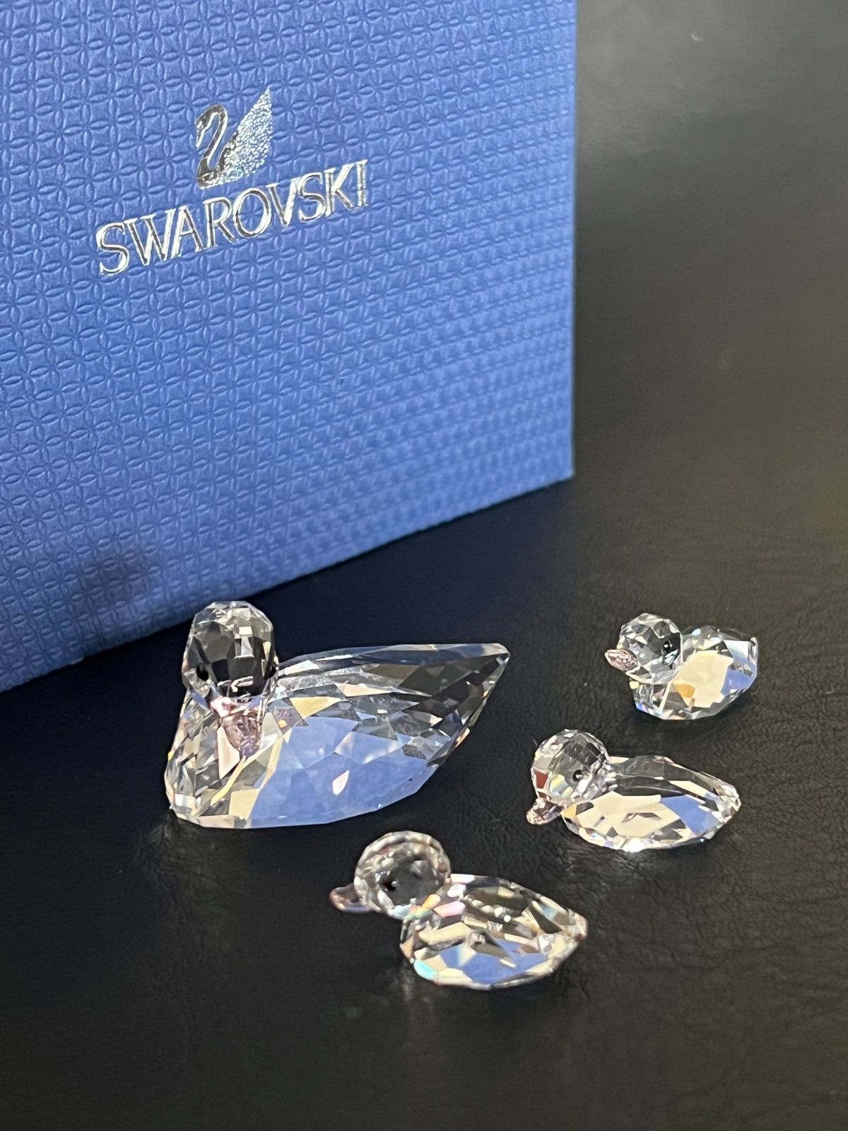 スワロフスキー SWAROVSKI アヒルの親子 4 匹セット - メルカリ