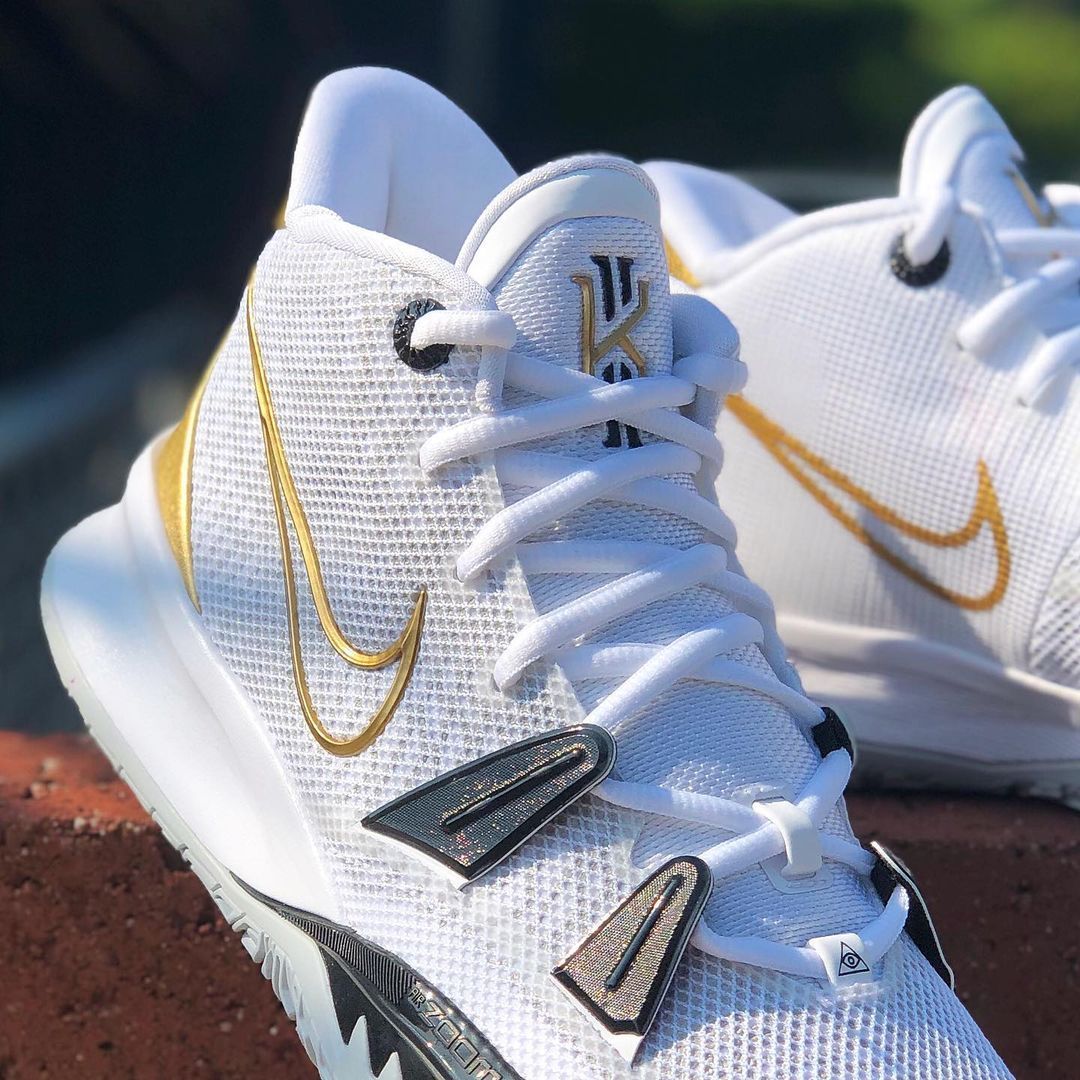 NIKE KYRIE 7 EP 'CHAMPION RINGS' ナイキ カイリー 7 ホワイト