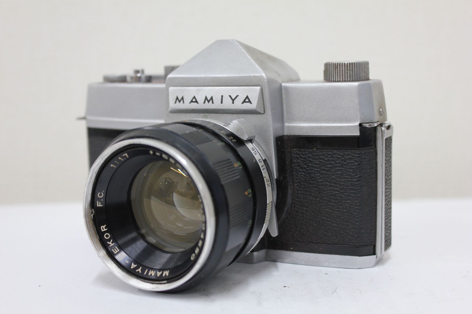 返品保証】 マミヤ Mamiya FP SEKOR FC 58mm F1.7 ボディレンズセット