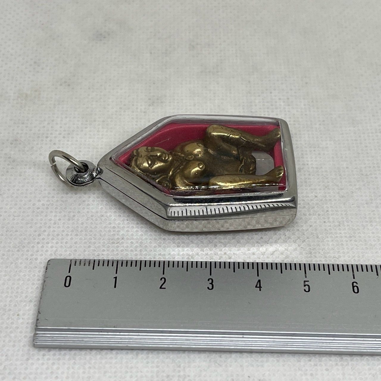 プラクルアン 仏教 女性 母親 タイ 呪物 民芸品 御守り お守り 御神体