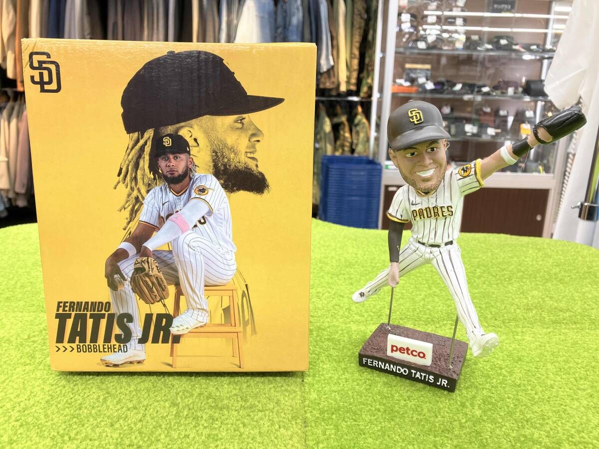 FERNANDO TATIS Jr フィギュア パドレス ボブルヘッド 値下げ可
